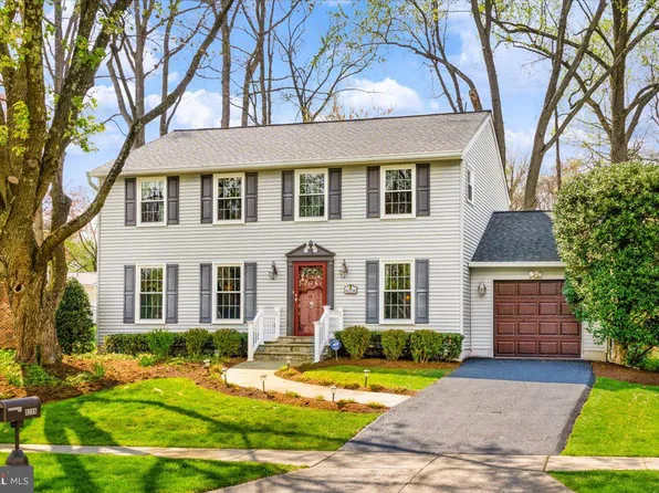 8208 Langport Ter, Gaithersburg, MD 20877