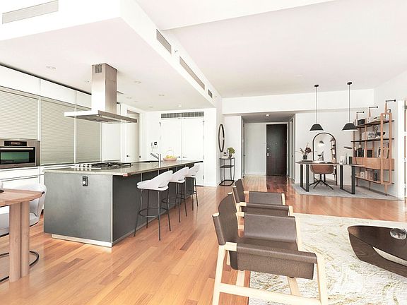 4th image of 101 Warren St #2304