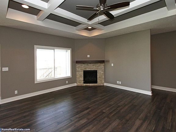 4th image of 9482 Southern Sky Cir