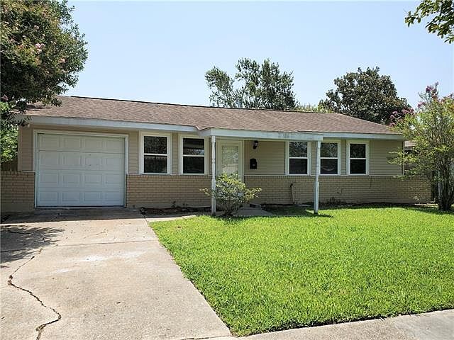 1st image of 537 Bannerwood Dr