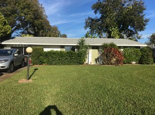 392 Gulfbreeze Blvd, Venice, FL 34293