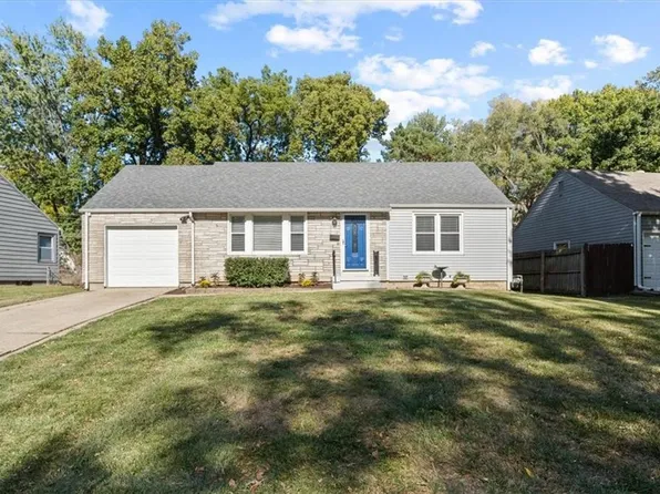 8808 W 81st Ter, Overland Park, KS 66204
