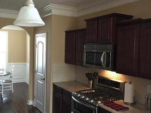 5th image of 159 Rosscommon Dr