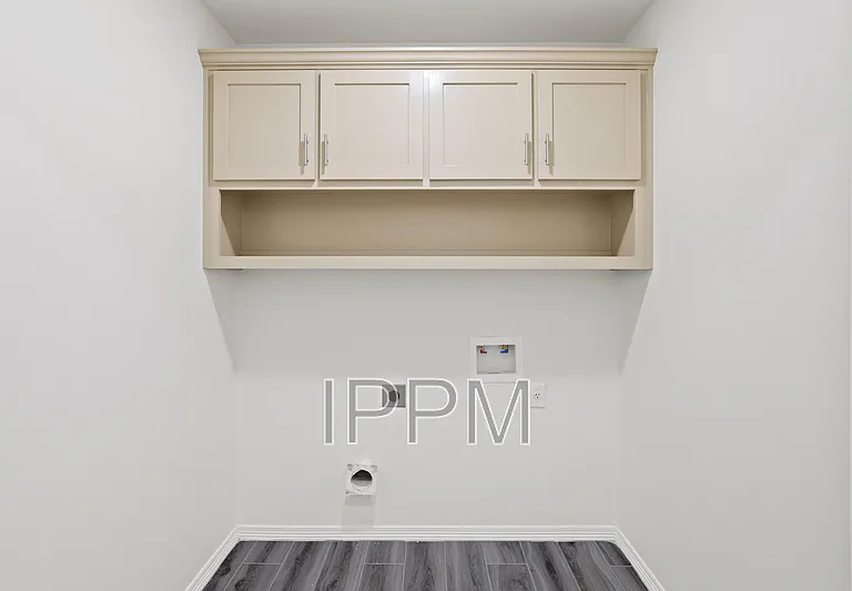 620 E Llano Grande St — Photo 13