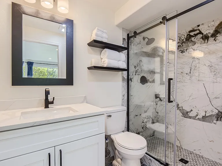 6694 Dutch Creek St — Photo 30