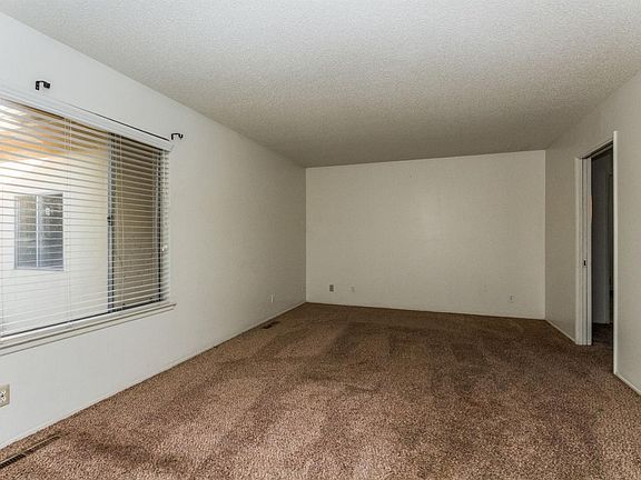 3rd image of 2237 W Michigan Ave
