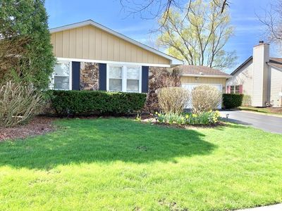 1575 Chesapeake Dr, Hoffman Estates, IL, 60192