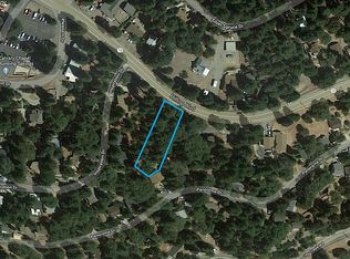 31657 Hilltop Blvd, Running Springs, CA 92382