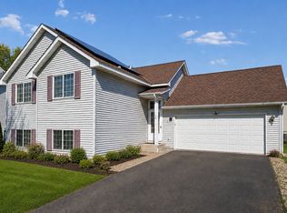 617 13th St, Farmington, MN 55024