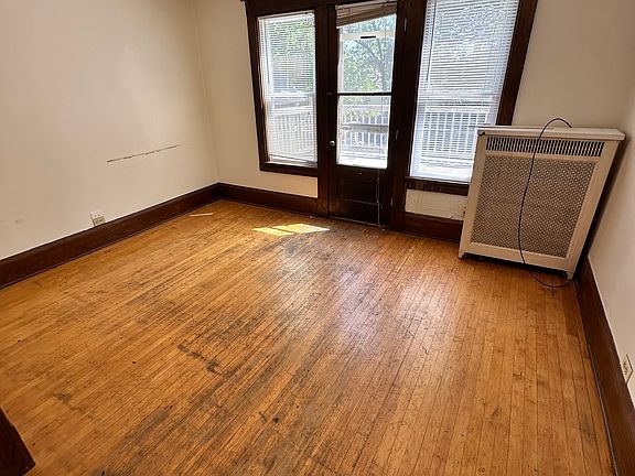 3rd image of 3369A N Bartlett Ave