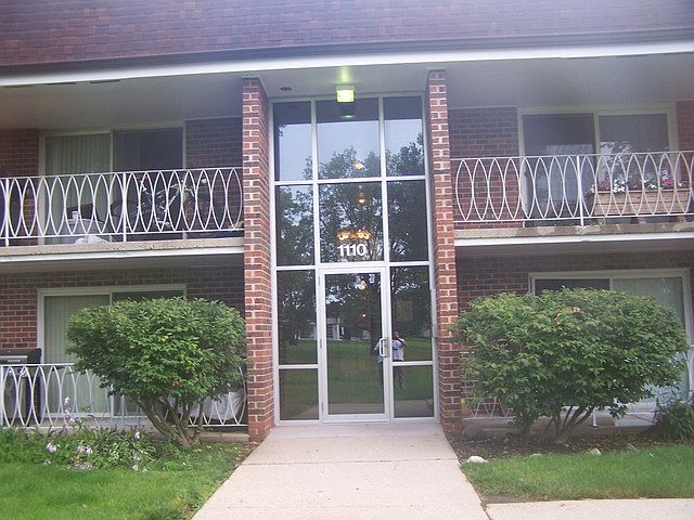 1st image of 1110 Mercury Dr Unit 1B