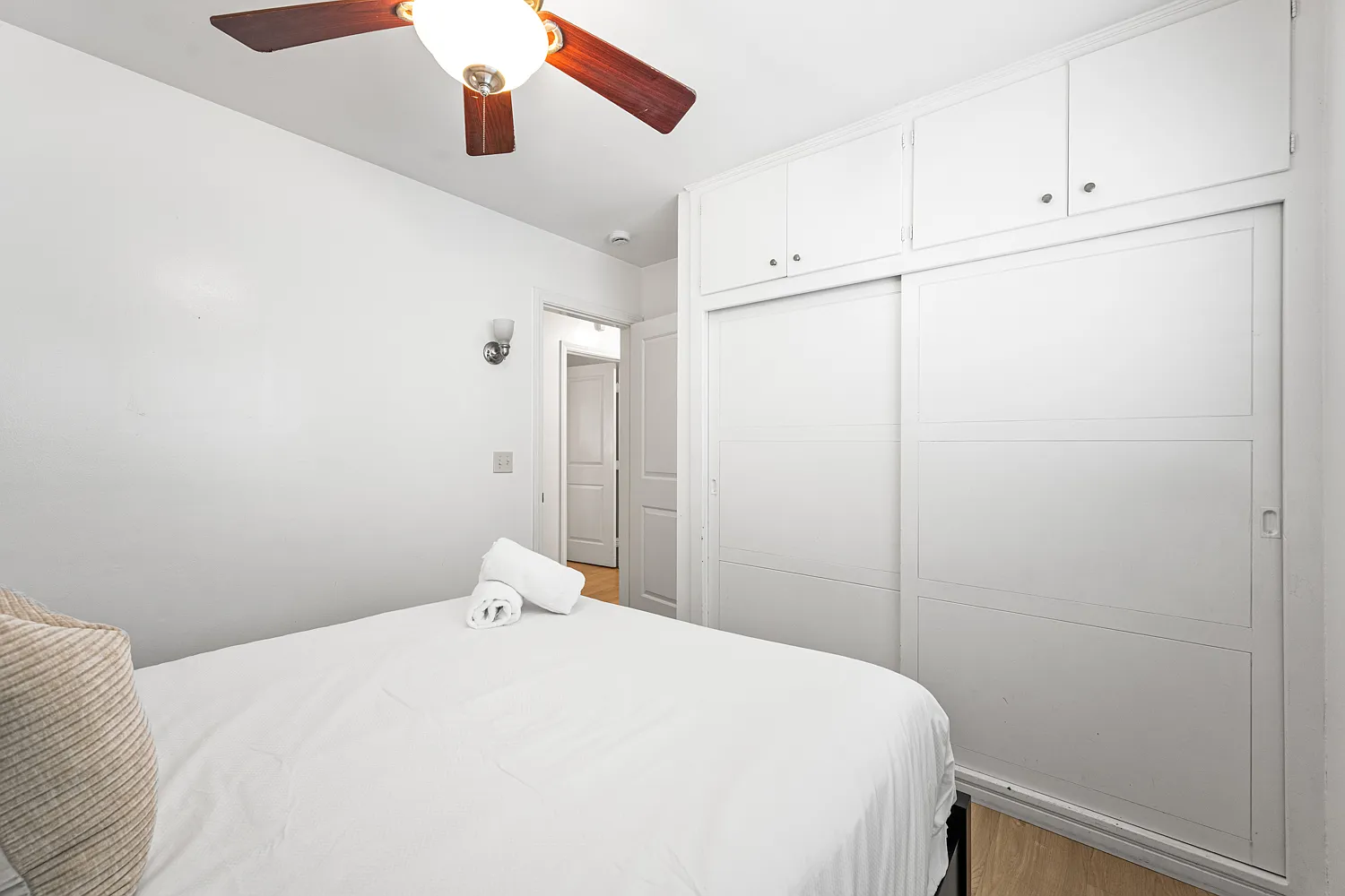 3 bed, 1150 sqft, $6,500 — Photo 1