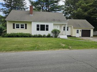 18 Westbrook Ter, Hampden, ME 04444