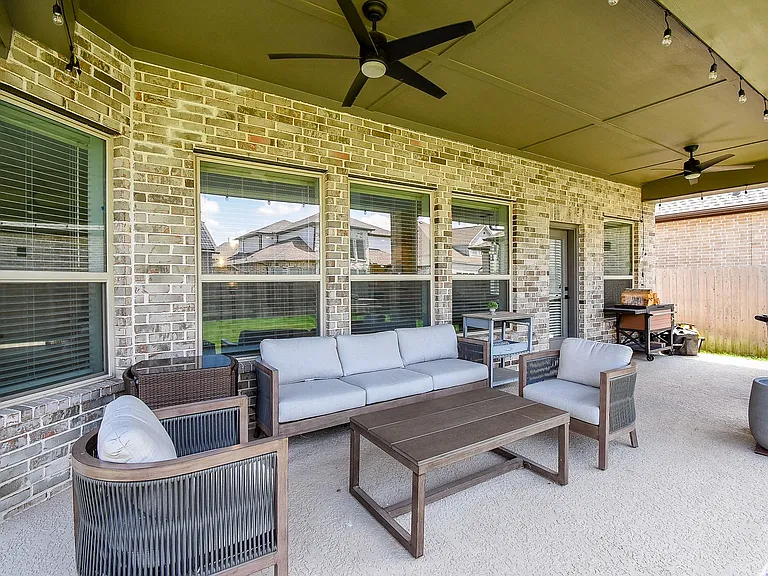 23714 Sweeny Valley Dr — Photo 23