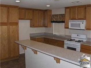 1633 Marion Ave, Lancaster, CA 93535