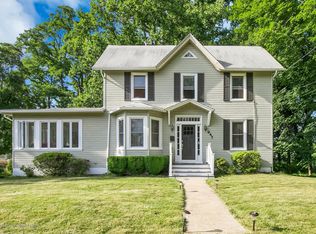 947 Leonardville Rd, Leonardo, NJ 07737