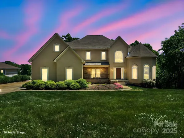 122 Long Cove Ln, Mooresville, NC 28117