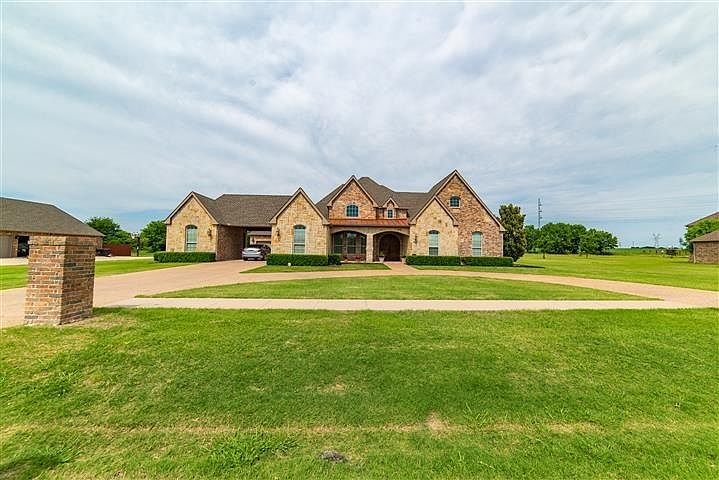 1st image of 11811 Caddo Creek Dr