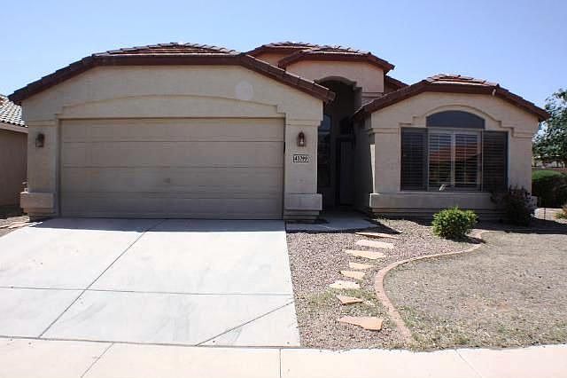 1st image of 43799 W Cahill Dr