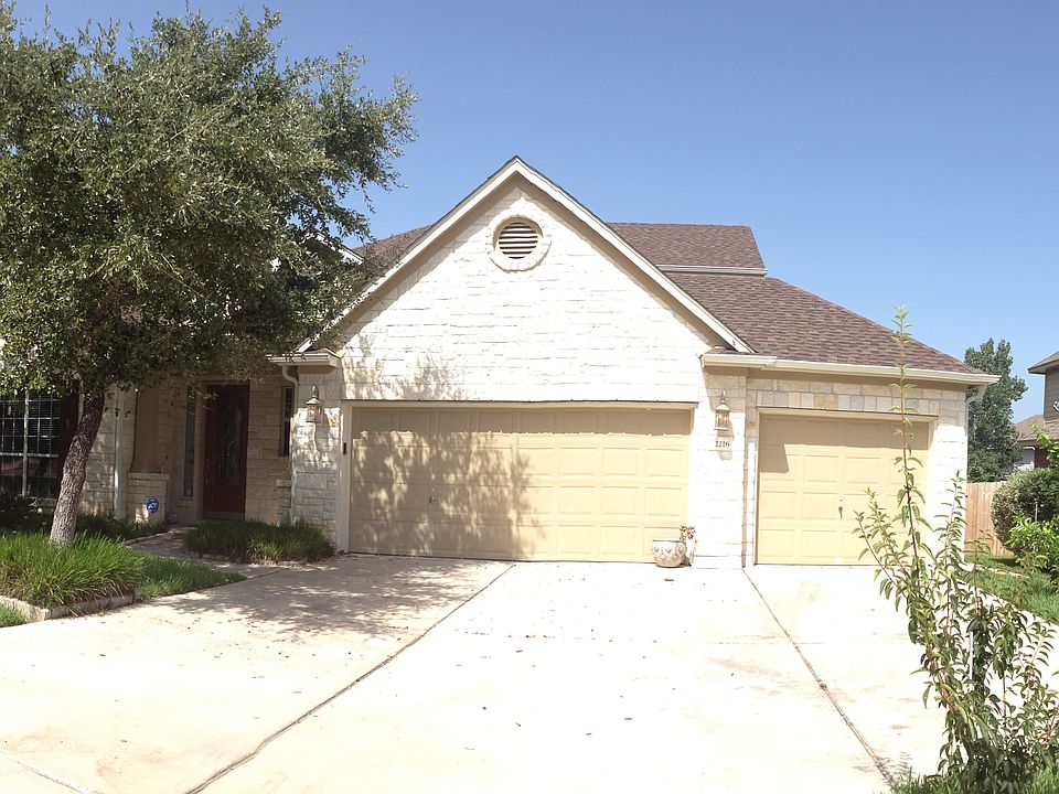 Front View Panoramic