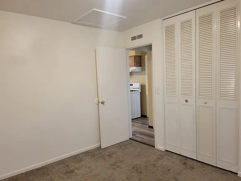 907 Parkway Ct #907 — Photo 9