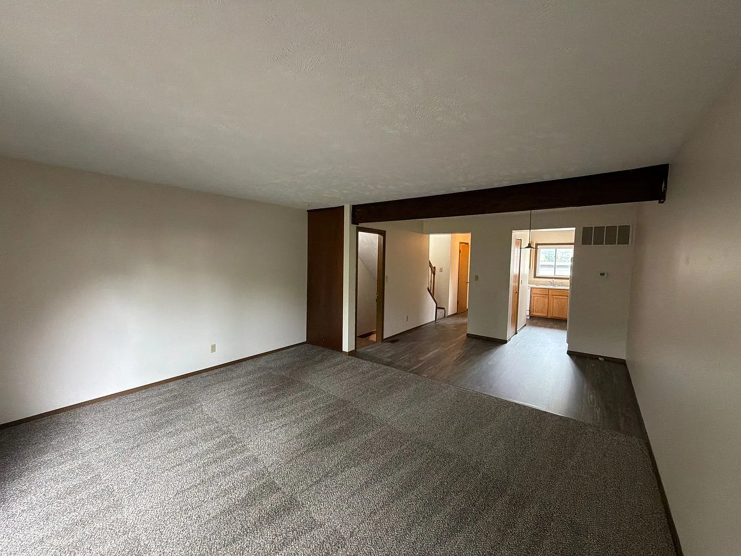 4620 Grassridge Rd-3bed/2bath — Photo 3