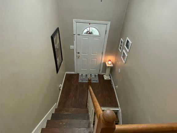 5th image of 2200 Yount St