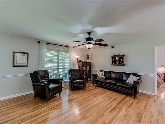 5th image of 3934 Ashley Dr