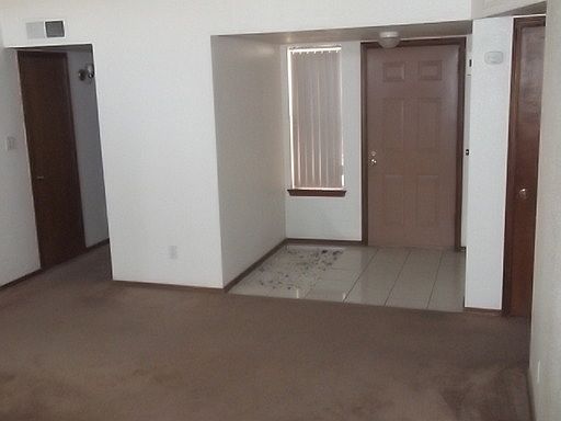 5th image of 3280 Hillrise Dr