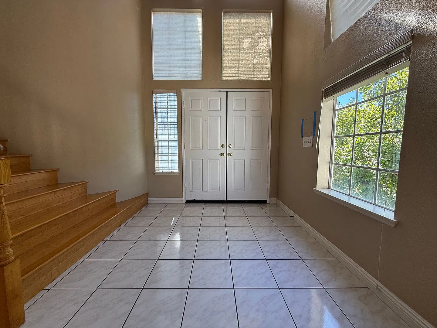 Spacious 3 Bedroom House Near Hiking Trails In Tierrasanta — Photo 3