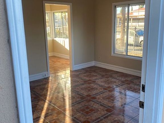 5th image of 2658 E 58th St #2658