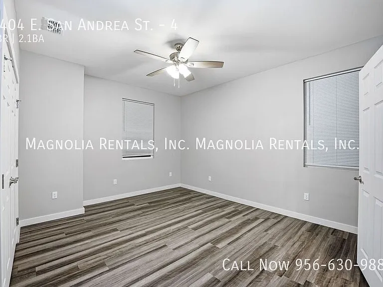 2404 E San Andrea St #4 — Photo 8
