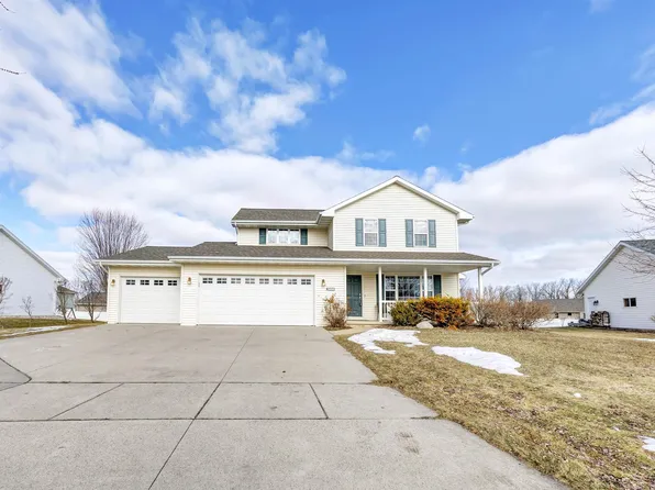 2080 W Higgins Hl, De Pere, WI 54115