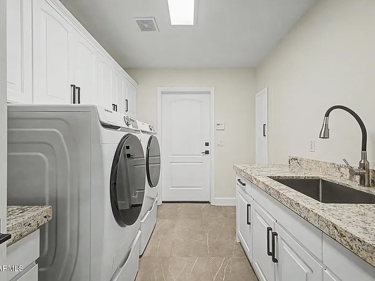 3740 E Tonto Ct — Photo 31