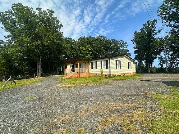 5th image of 6720 Mill Grove Rd