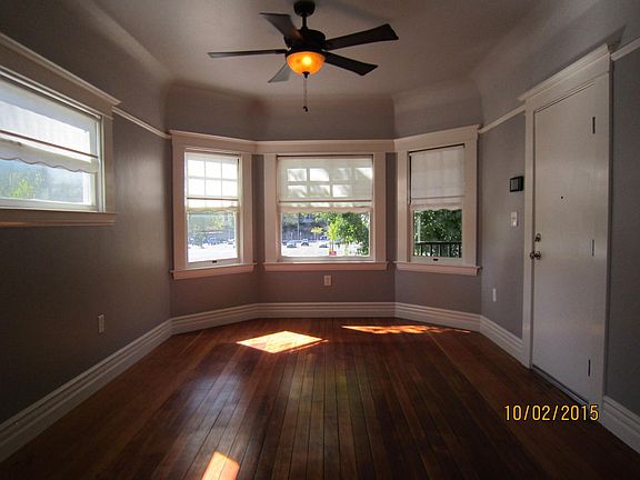 3rd image of 805 F St APT 6