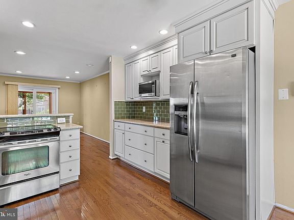 5th image of 7248 Dockside Ln