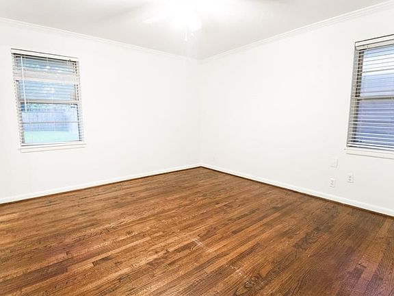 5th image of 4005 Highgrove Dr