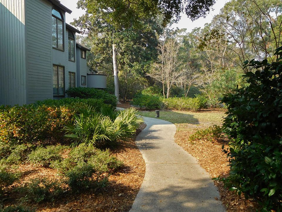 1st image of 4521 Park Lake Dr
