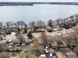 2868 Spring Lake Rd SW, Prior Lake, MN 55372