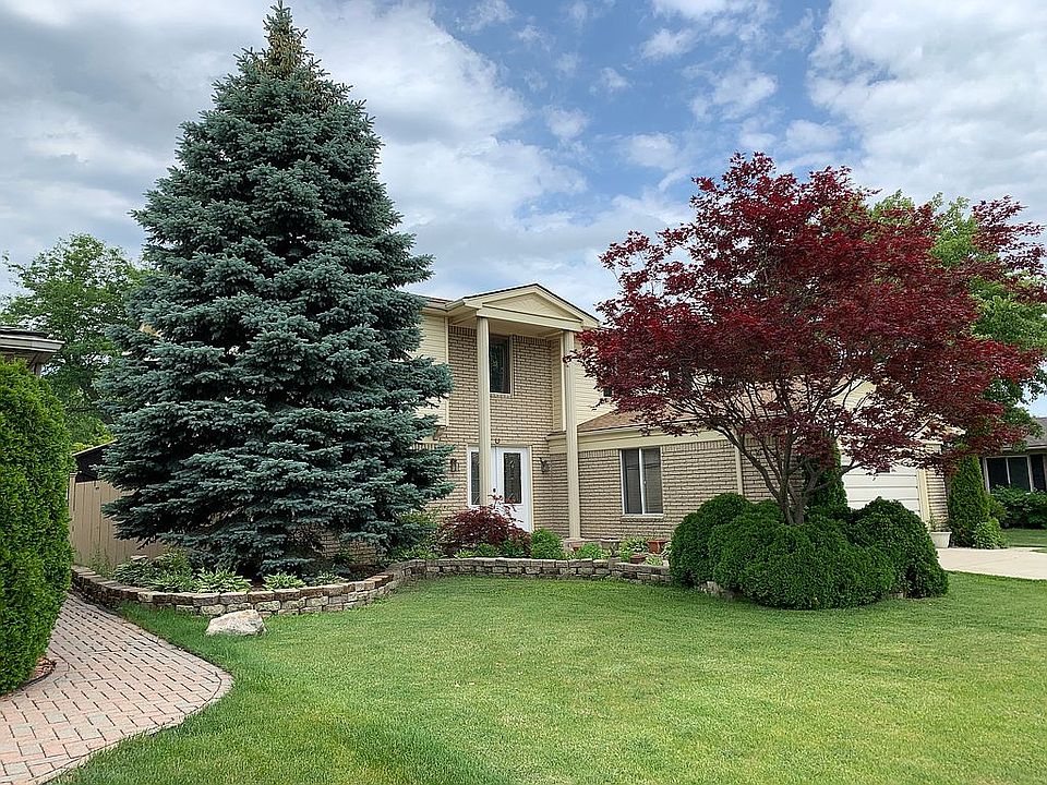 20592 Maplewood St Riverview MI Zillow