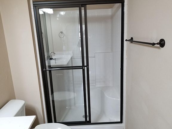 5th image of 19905 Adagio Ln