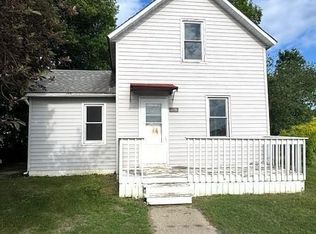 310 1st St SW, Mahnomen, MN 56557