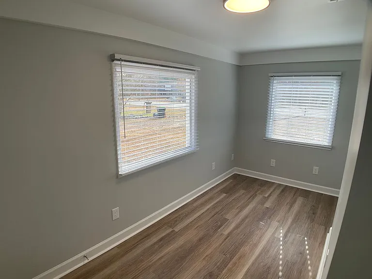 5121 Wake Forest Rd — Photo 13