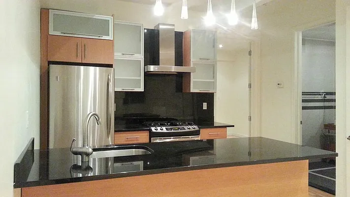 Rented by Portman Realty Corp | media 25