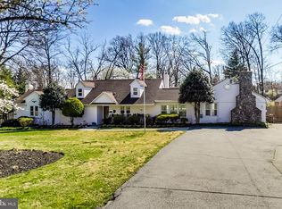 8910 Liberty Ln, Rockville, MD 20854