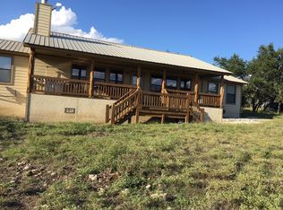 1939 Dominion Rd, Junction, TX 76849