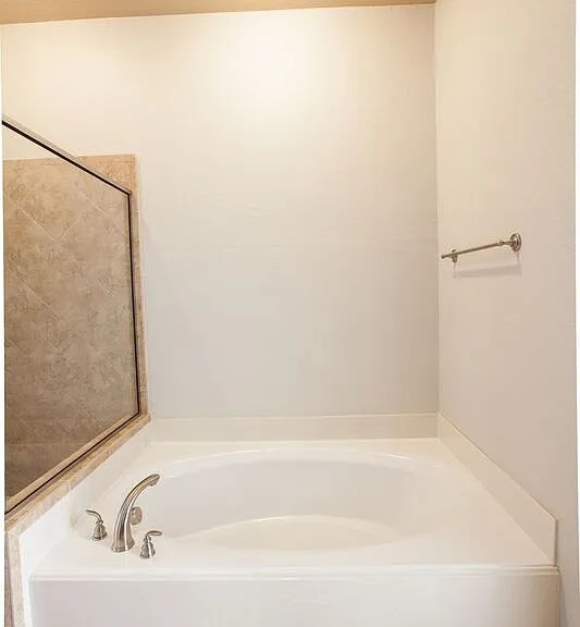 5124 Belmont Ave — Photo 34