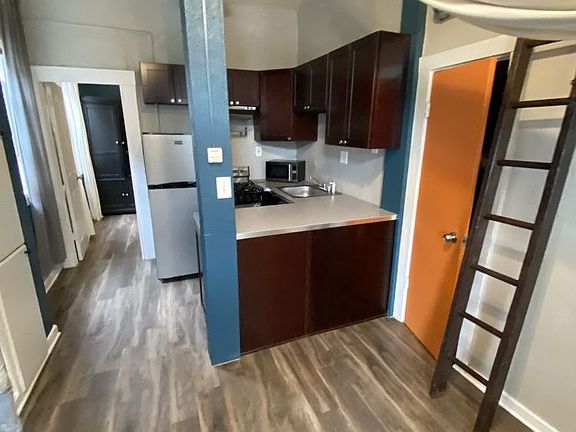2nd image of 3718 N Gilpin St APT 2