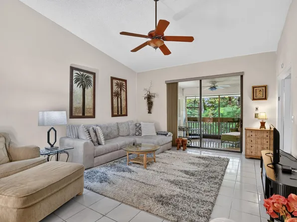9364 Sable Ridge Circle #D, Boca Raton, FL 33428